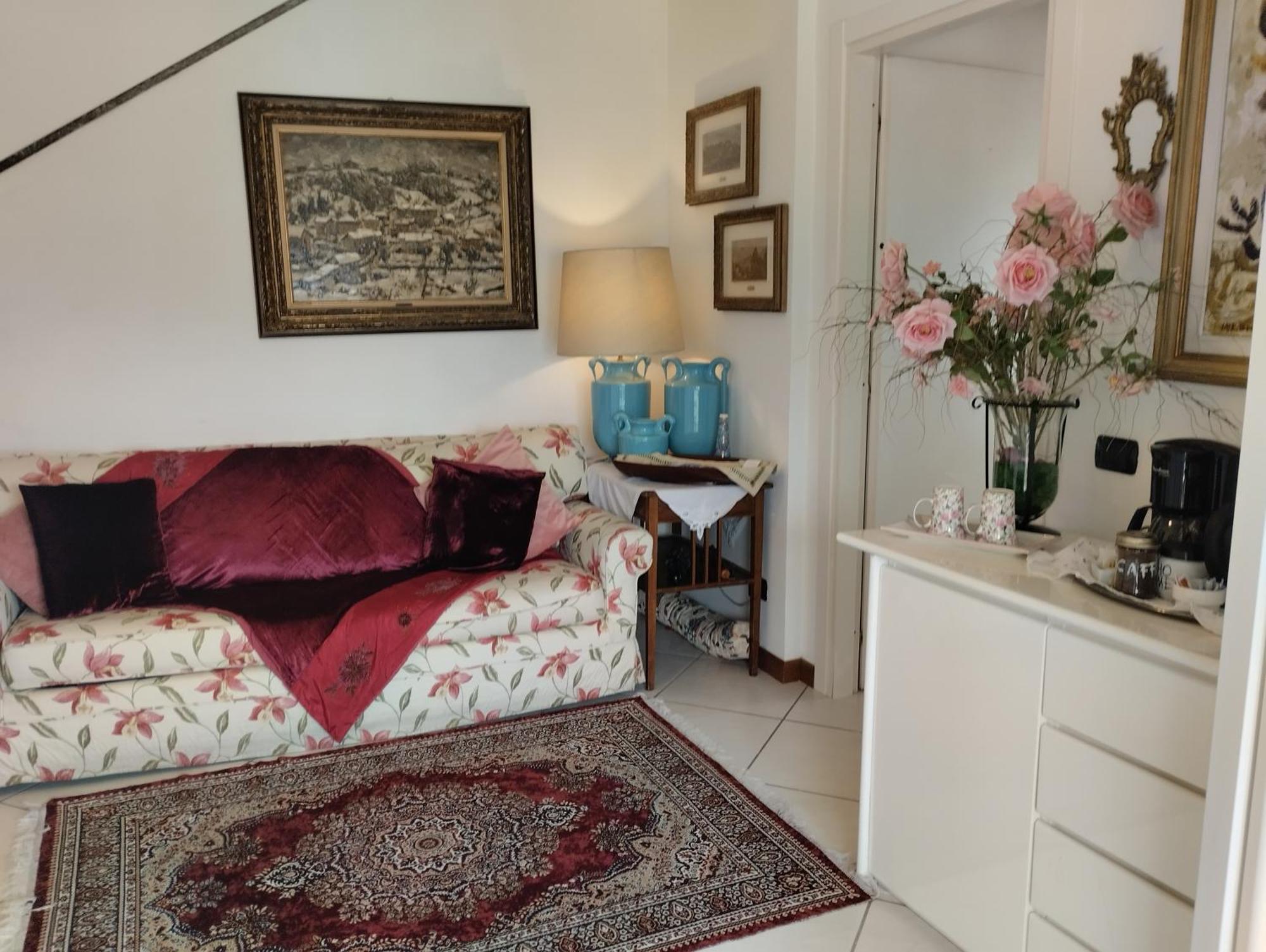 Tosca House 2 Bed & Breakfast Varenna Dış mekan fotoğraf