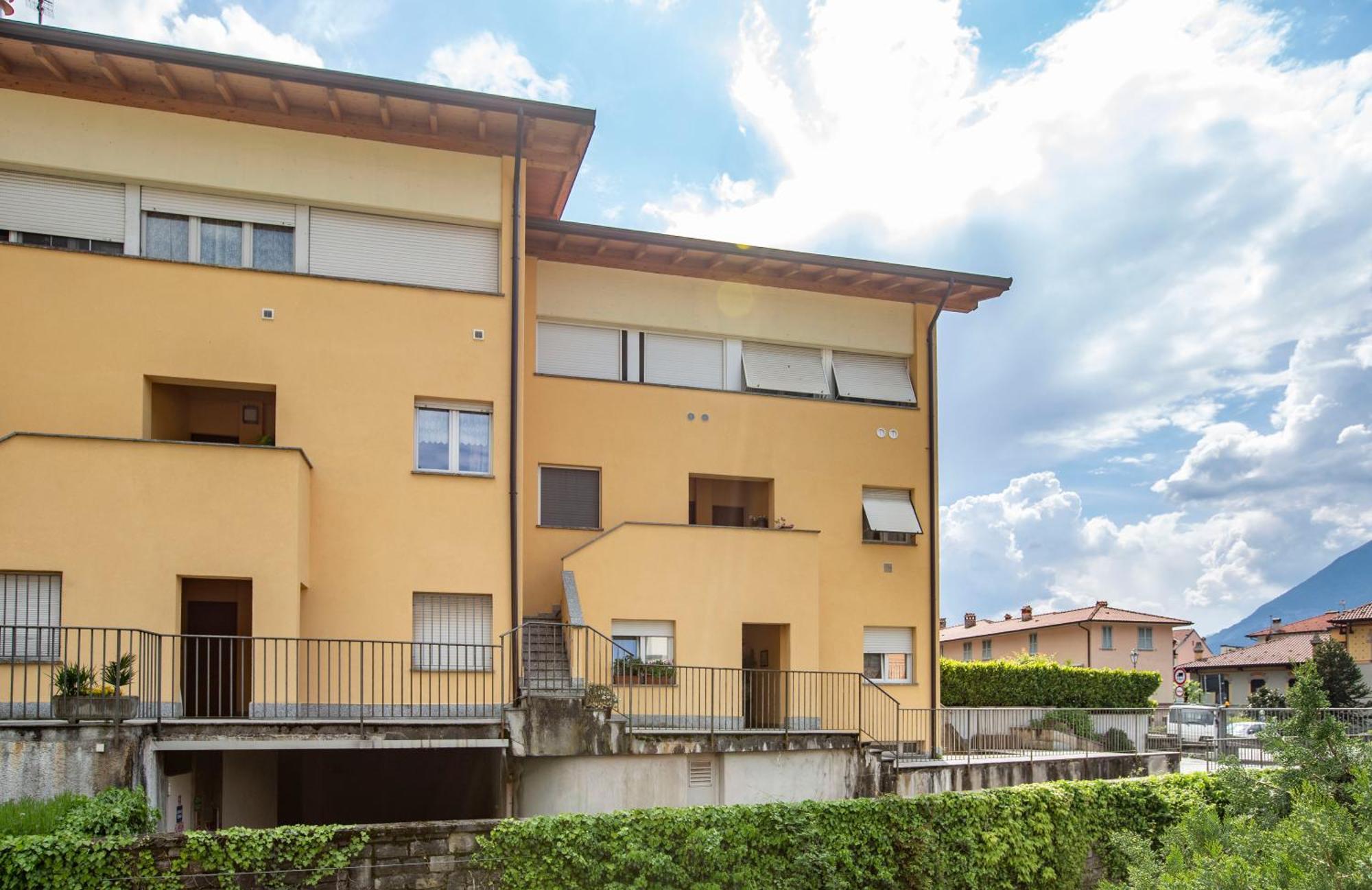 Tosca House 2 Bed & Breakfast Varenna Dış mekan fotoğraf